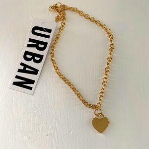 UO heart pendant and chain